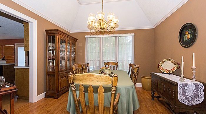 12_4012-e-87th-place-tulsa-real-estate-for-sale-diningroom_700