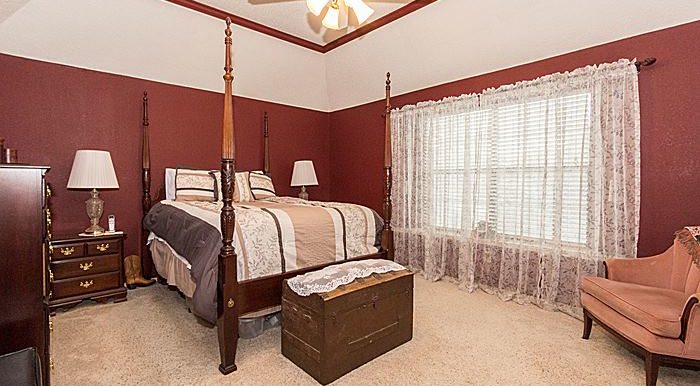 13_4012-e-87th-place-tulsa-real-estate-for-sale-masterbedroom_700