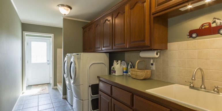 023_Laundry Room