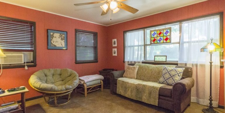 Owen Park Real Estate for Sale - 512 N Quanah Avenue Tulsa - 014_Family Room