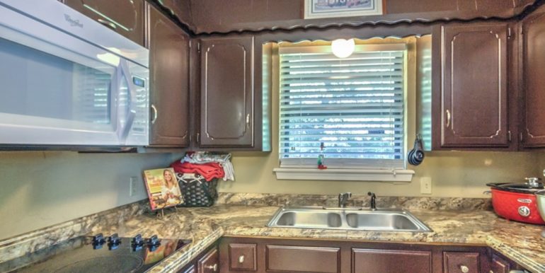 Sapulpa Real Estate for Sale - 1810 S Muskogee Street - 012_Kitchen