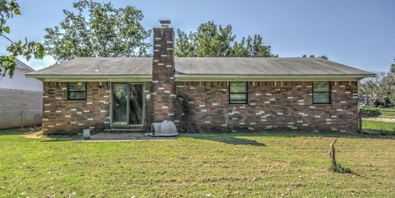 Sapulpa Real Estate for Sale - 1810 S Muskogee Street - 026_Back of Home