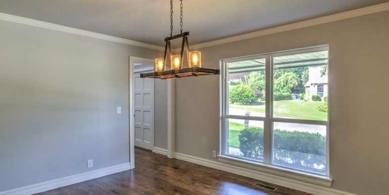 Tulsa Real Estate for Sale - 7541 S Urbana Avenue - 007_Dining Room