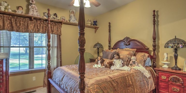 Pryor Real Estate Acreage for Sale | 1661 W 470 Road - 022_Bedroom