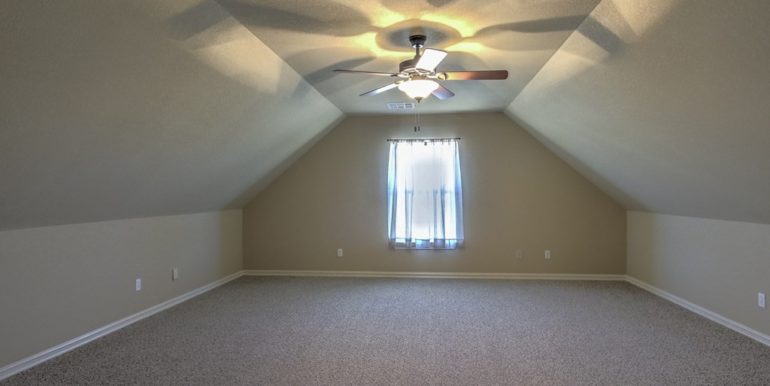 Claremore Real Estate for Sale | 5168 E Hickory Meadow Drive | 030_Bonus Room