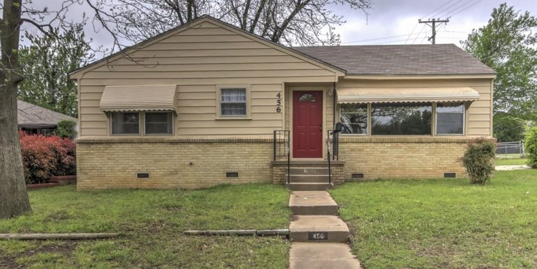 Tulsa Real Estate for Sale | 456 S 79th East East Avenue | The Unique Properties Team | 001_Front of Home