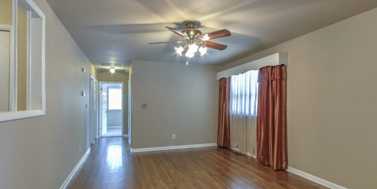 Sand Springs Real Estate for Sale | 509 W 47th Street | The Unique Properties Team | 006_LivingDining Room