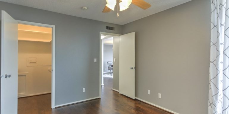 Liberty Towers Tulsa Condo For Sale | 1502 S Boulder Avenue #21L | Unique Properties OK | 017_Bedroom