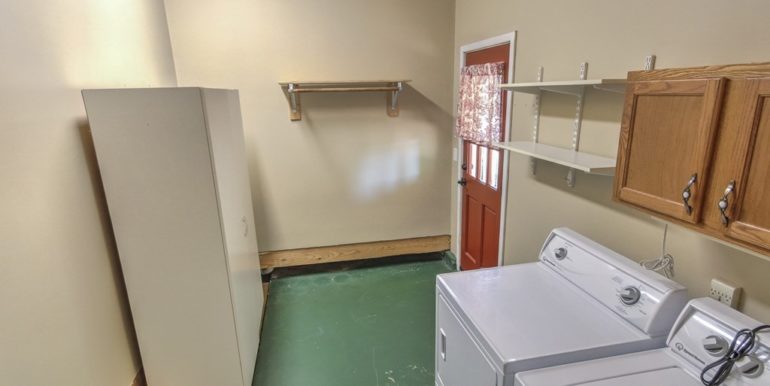 Sand Springs Real Estate for Sale | 509 W 47th Street | The Unique Properties Team | 023_Laundry Room