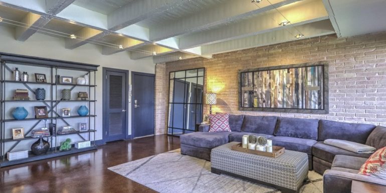 Tulsa Condos for Sale | 611 W 15th Street #C6 | Unique Properties | 007_Living Room