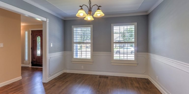 Owasso Real Estate for Sale | 12712 E 78th Street North | Unique Properties | 013_Dining Room