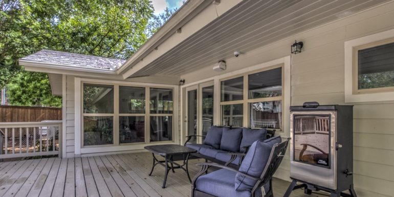 Midtown Tulsa Real Estate For Sale | 4118 S Columbia Ave | Unique Properties | 033_Deck