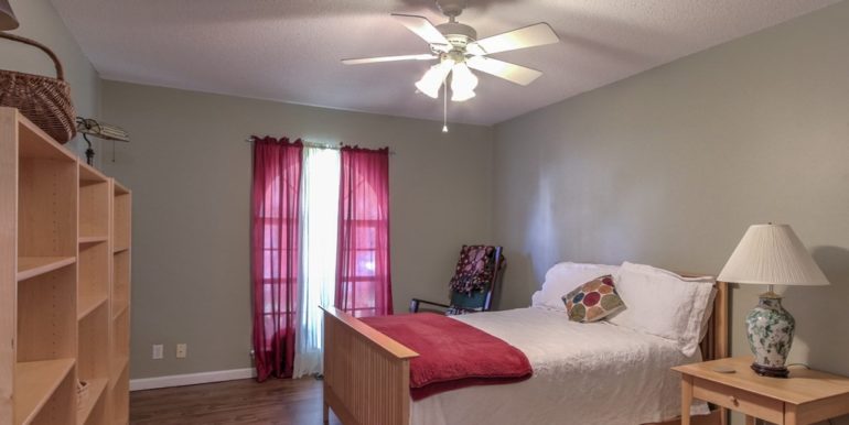 Tulsa Real Estate for Sale | 10210 E 23rd Place | Unique Properties | 019_Master Bedroom