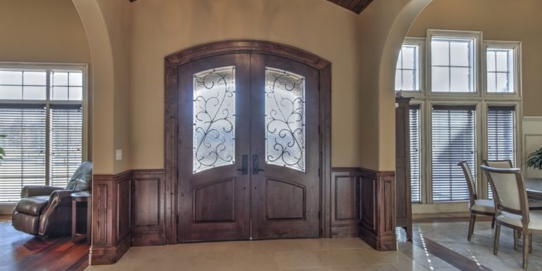 Broken Arrow Luxury Real Estate for Sale | 28865 E 25th Pl S | Unique Properties | 005_Foyer