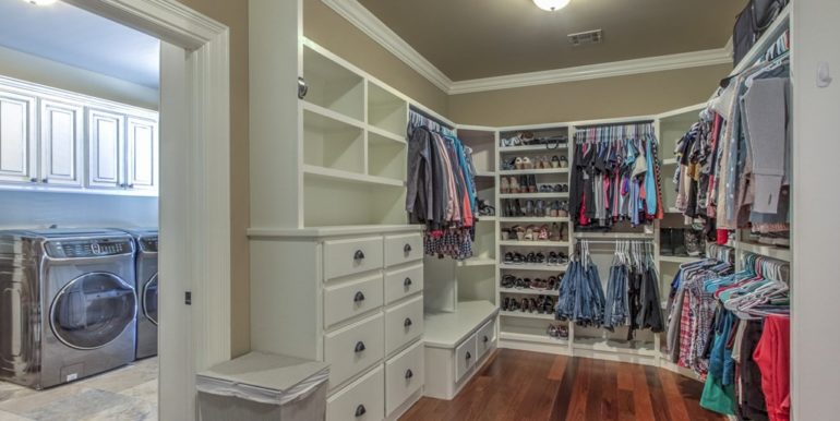 Broken Arrow Luxury Real Estate for Sale | 28865 E 25th Pl S | Unique Properties | 023_Master Closet