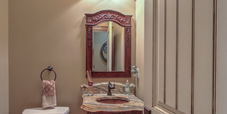 Broken Arrow Luxury Real Estate for Sale | 28865 E 25th Pl S | Unique Properties | 030_Half Bathroom