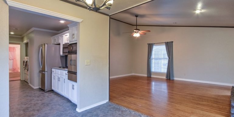 Tulsa Real Estate for Sale | 3444 S 148th East Pl | Unique Properties | 010_Dining Room