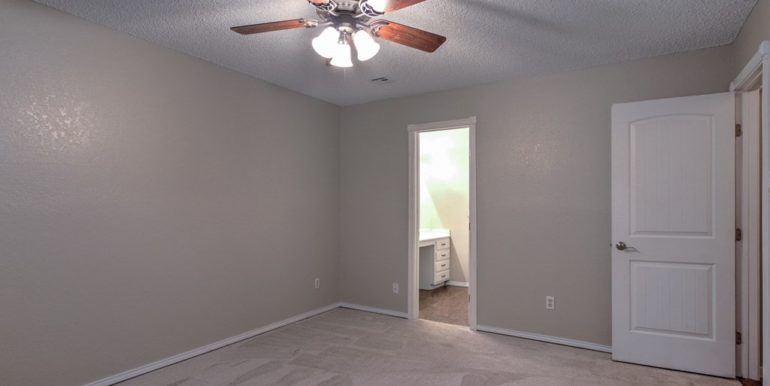 Tulsa Real Estate for Sale | 3444 S 148th East Pl | Unique Properties | 016_Master Bedroom