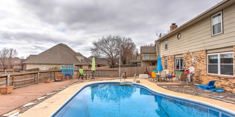 Broken Arrow Real Estate for Sale | 3313 W Richmond St | Unique Properties | 035_Pool