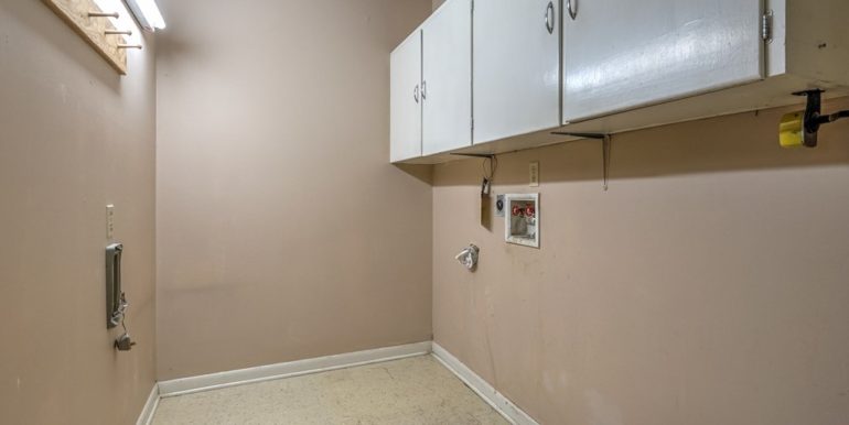 014_Laundry Room